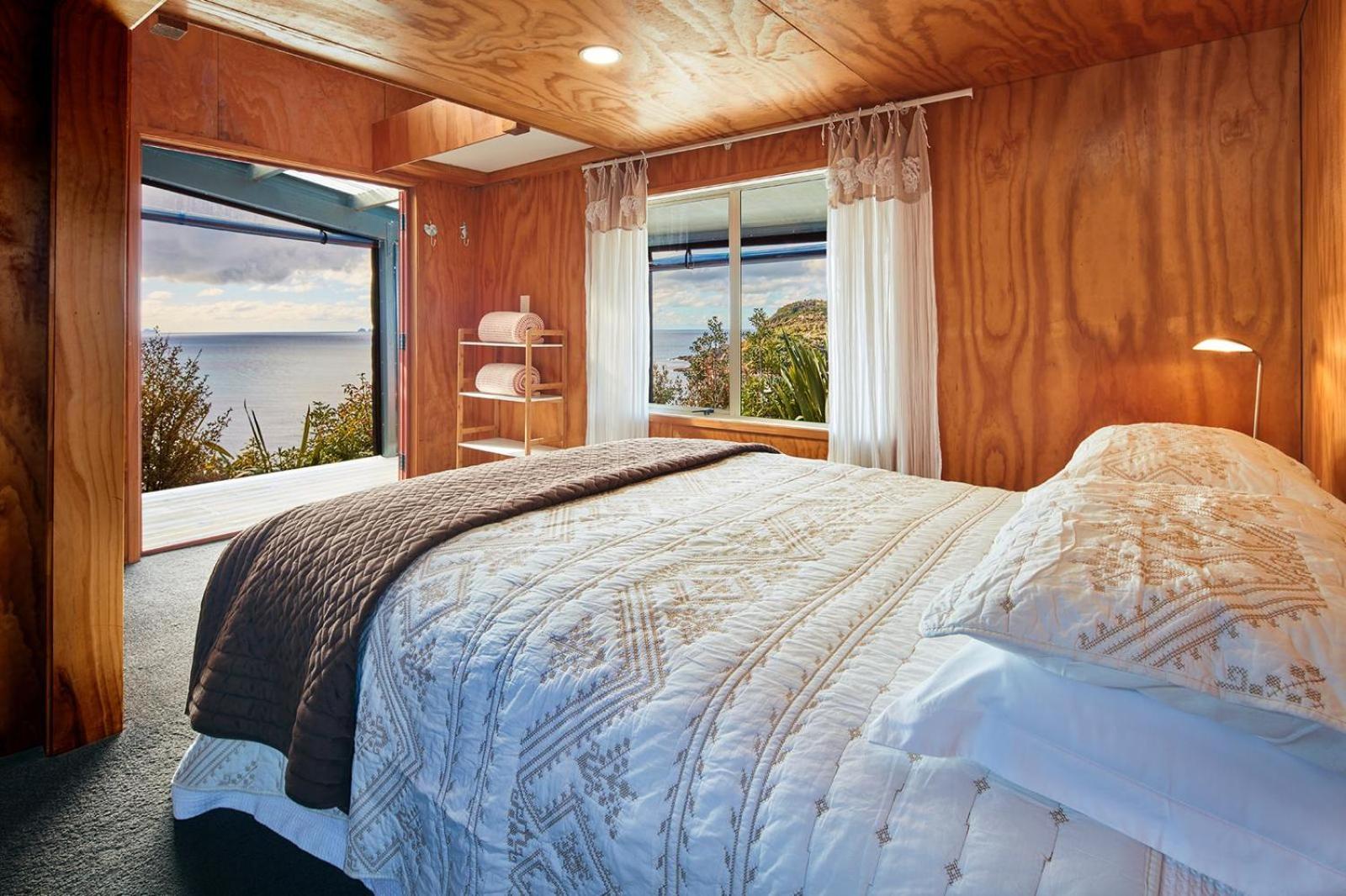 The Lighthouse Lookout Bed & Breakfast Tutukaka Exterior photo